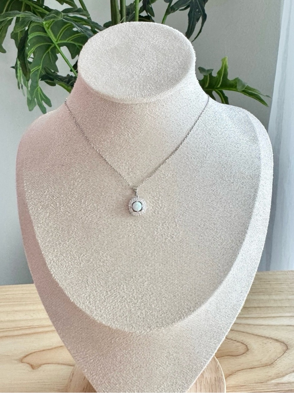 Ryze Party “Lab Created White Opal” Sterling Silver Necklace